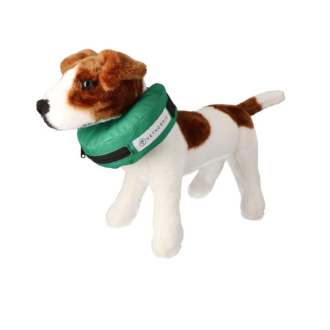 Nafukovací límec, recyklovaný polyester, zelený