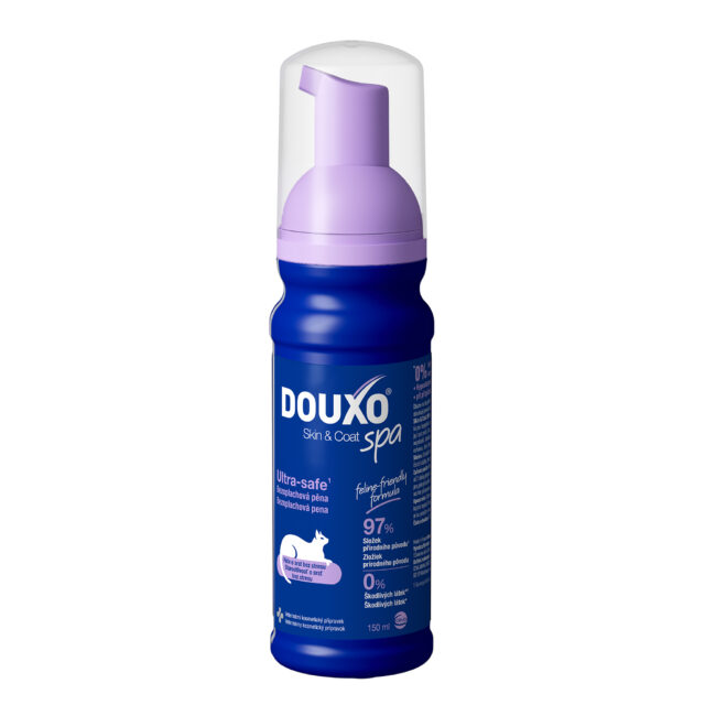 DOUXO Skin & Coat SPA bezplachová pěna pro kočky